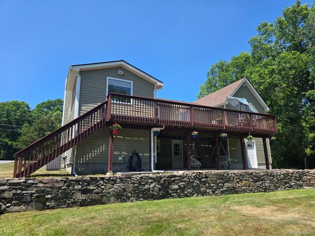 326 Bullville Road, Montgomery, NY 12549