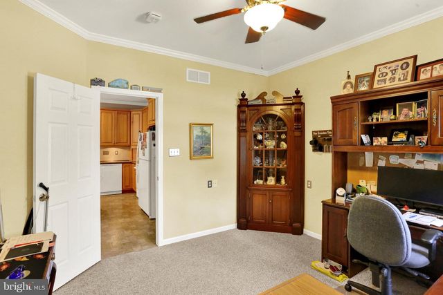2 TURNING LEAF WAY, Reading, PA 19605
