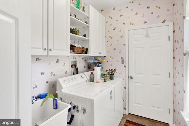 2 TURNING LEAF WAY, Reading, PA 19605