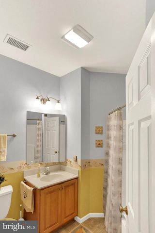 2 TURNING LEAF WAY, Reading, PA 19605
