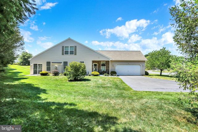 2 TURNING LEAF WAY, Reading, PA 19605