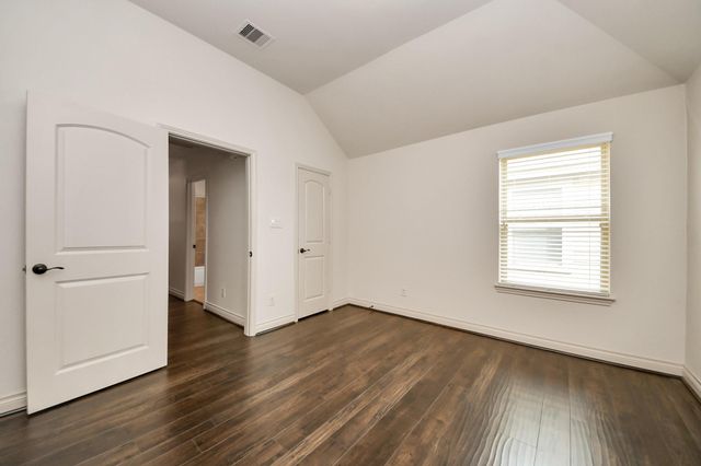 3707 Cibolo Court, Pearland, TX 77584