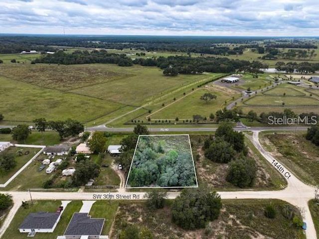 W HIGHWAY 40, Dunnellon, FL 34432