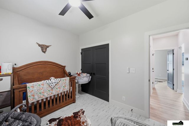 1164 Tuscan Trail, Hickman, NE 68372