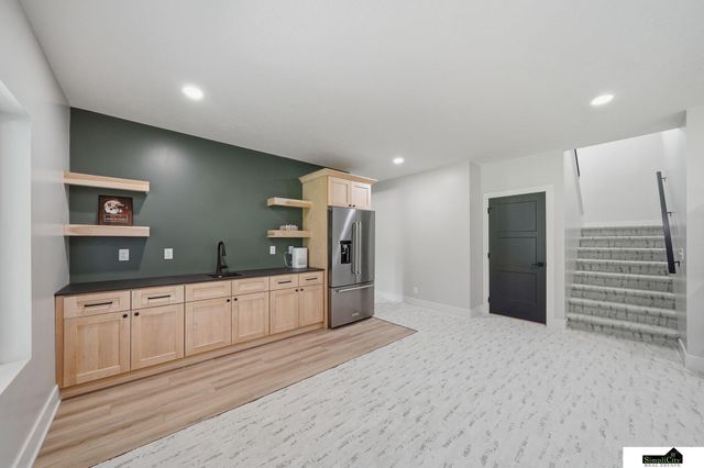 1164 Tuscan Trail, Hickman, NE 68372