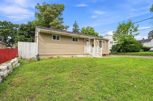 3814 Cherokee Avenue, Flint, MI 48507