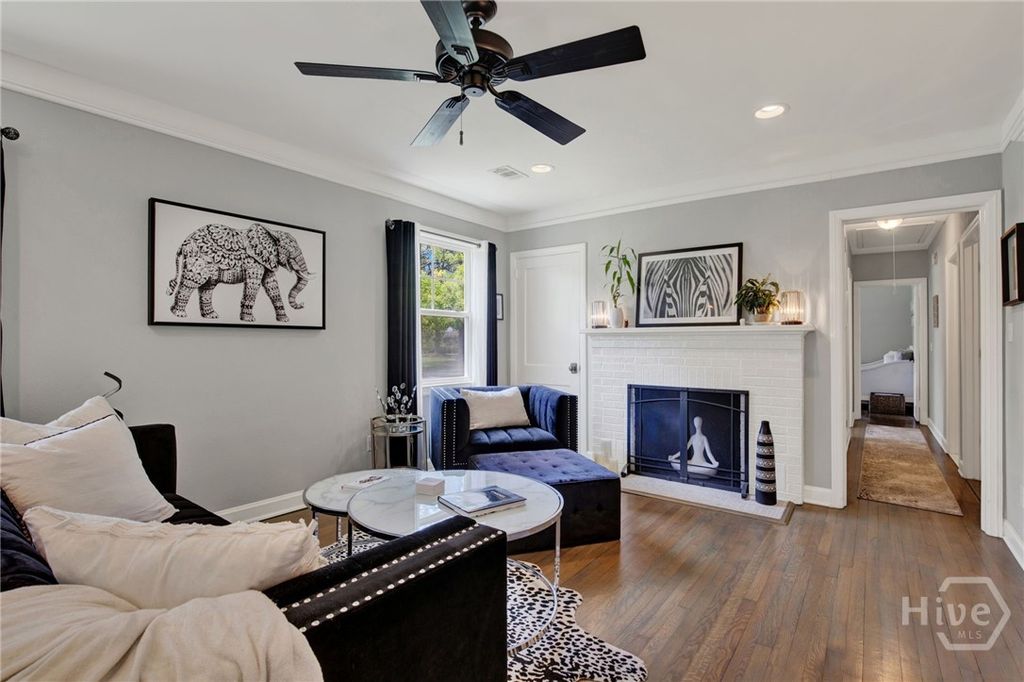 Image 12 of property listing at 19 Harlan Drive, Savannah, GA 31406