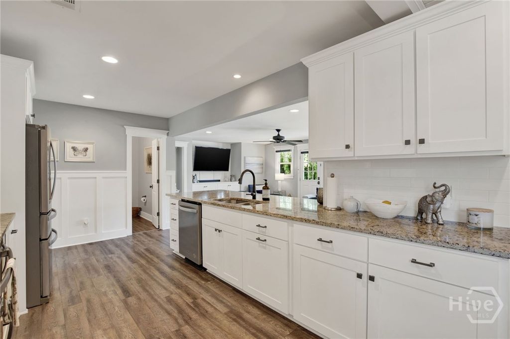 Image 26 of property listing at 19 Harlan Drive, Savannah, GA 31406
