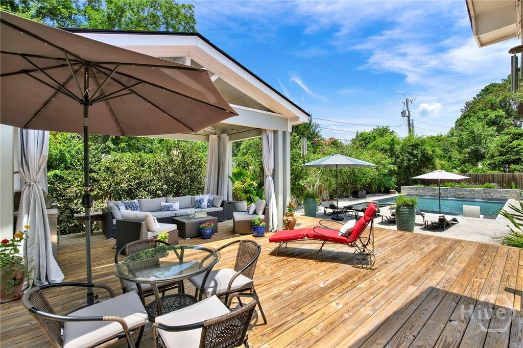 Image 6 of property listing at 19 Harlan Drive, Savannah, GA 31406
