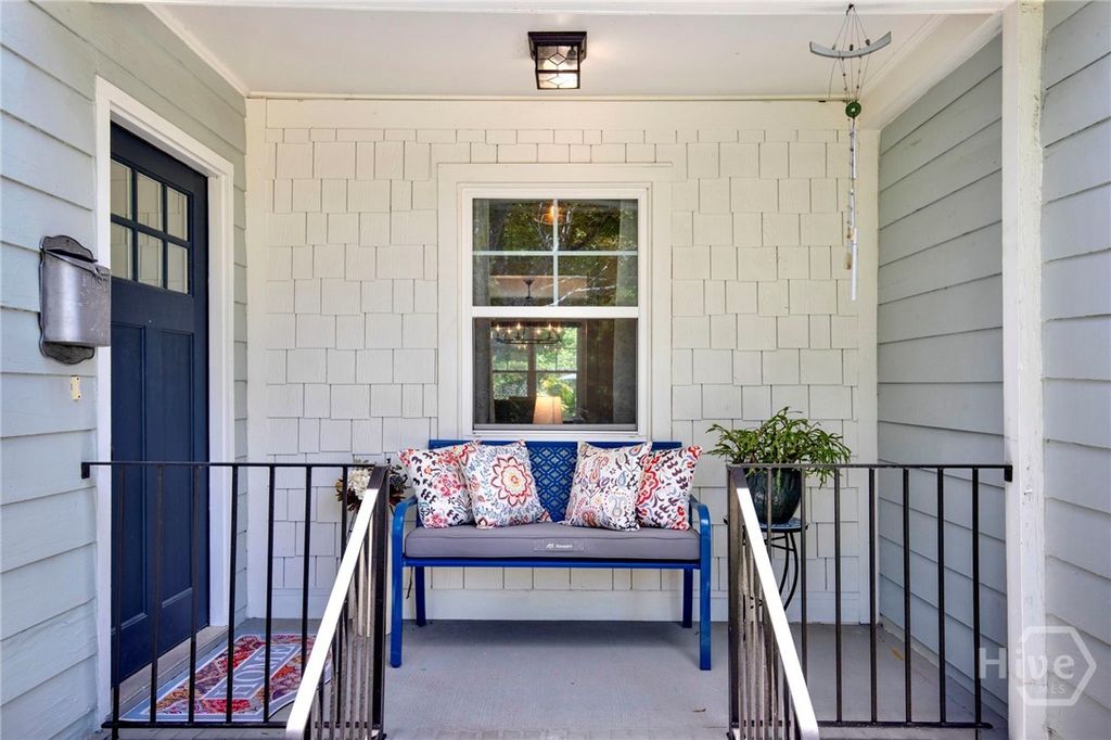 Image 9 of property listing at 19 Harlan Drive, Savannah, GA 31406