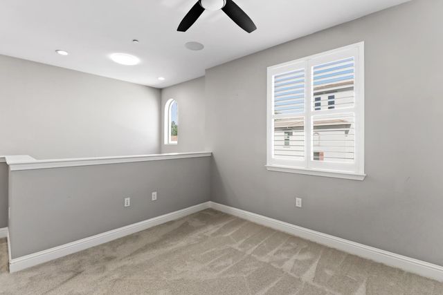 2500 Villa Terrace Ln, Sacramento, CA 95825