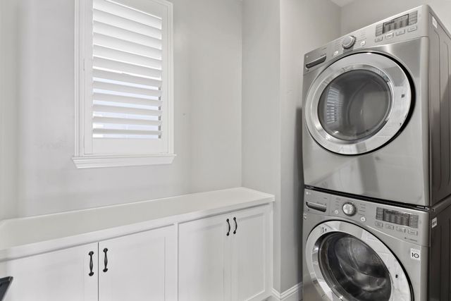 2500 Villa Terrace Ln, Sacramento, CA 95825