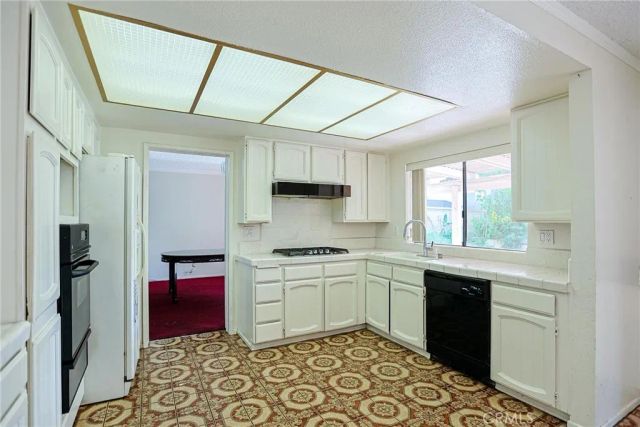 17031 Ward, Fountain Valley, CA 92708