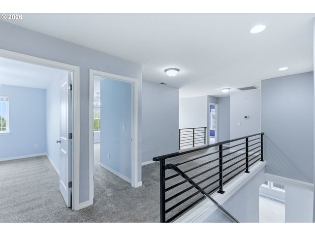 359 Nw EAGLE FEATHER St, Salem, OR 97304