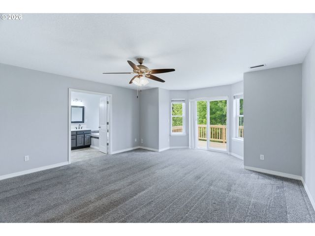 359 Nw EAGLE FEATHER St, Salem, OR 97304