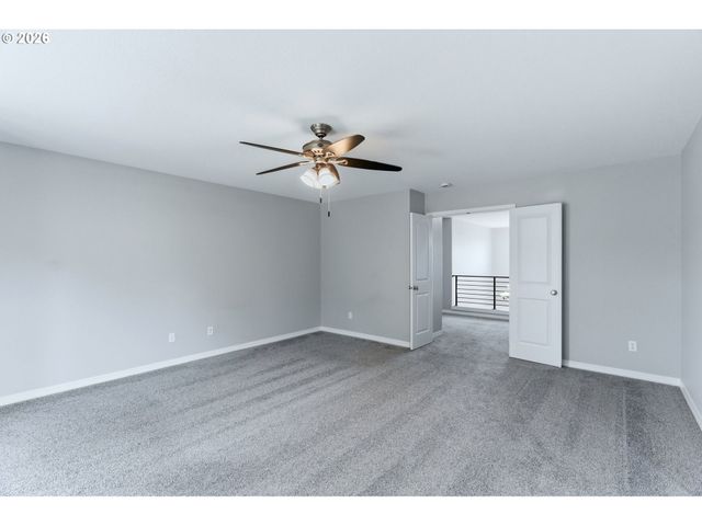 359 Nw EAGLE FEATHER St, Salem, OR 97304