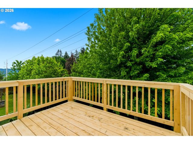 359 Nw EAGLE FEATHER St, Salem, OR 97304