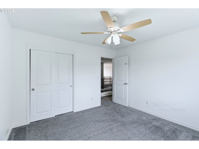 359 Nw EAGLE FEATHER St, Salem, OR 97304