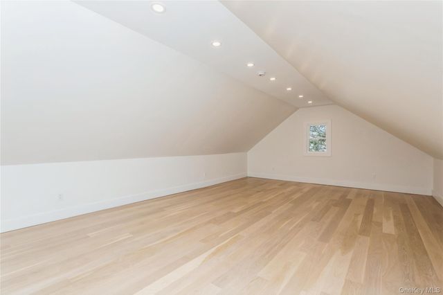 83 Thoreau Court, Yorktown Heights, NY 10598