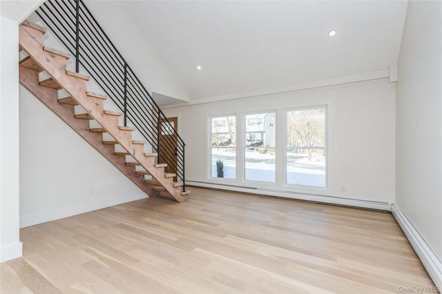 83 Thoreau Court, Yorktown Heights, NY 10598