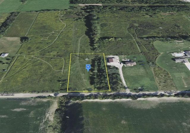 25525 25 Mile Road, Chesterfield, MI 48051