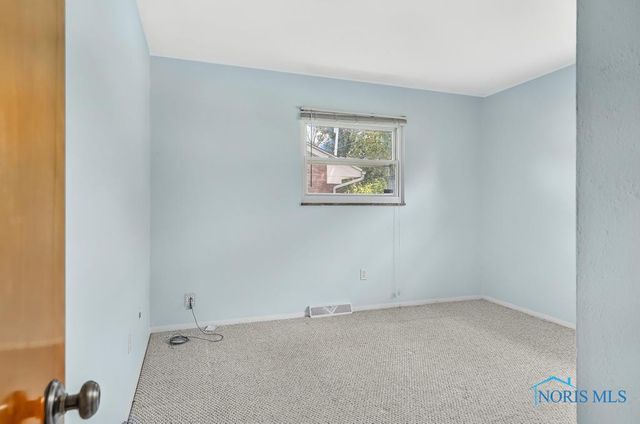 5022 Stengel Avenue, Toledo, OH 43614