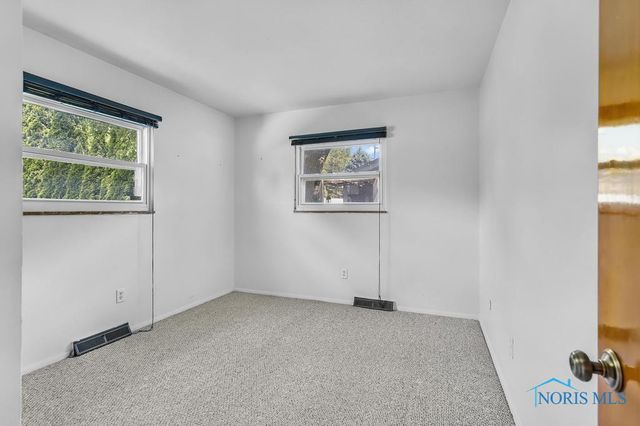 5022 Stengel Avenue, Toledo, OH 43614