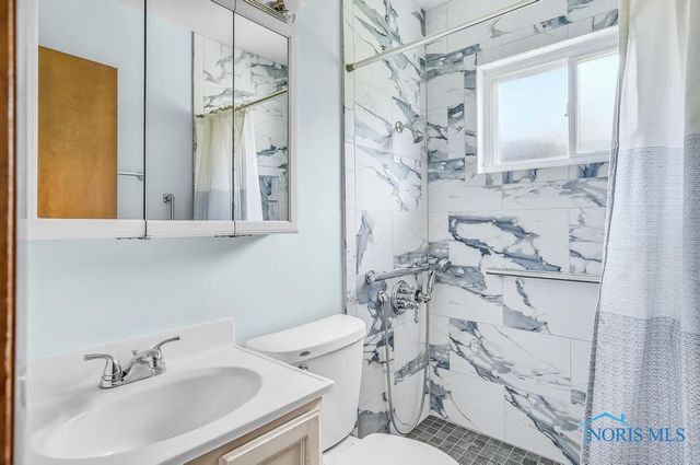 5022 Stengel Avenue, Toledo, OH 43614