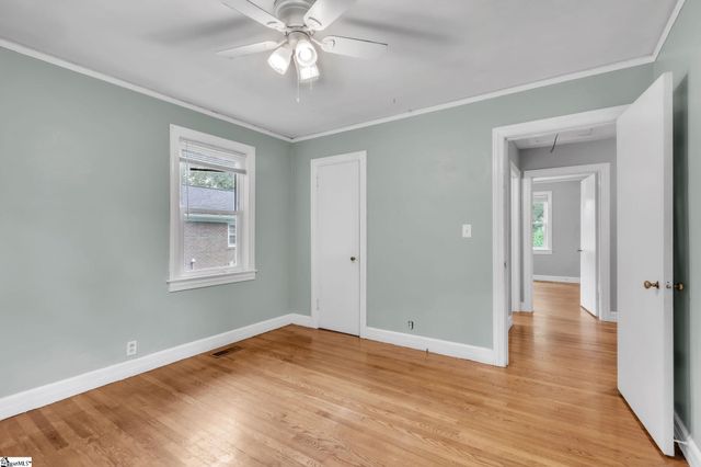 221 Mcmakin Drive, Greenville, SC 29617