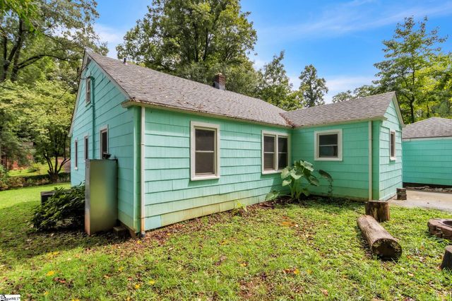 221 Mcmakin Drive, Greenville, SC 29617