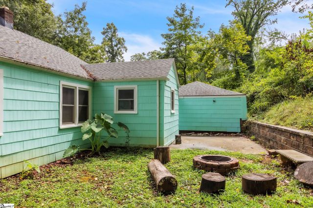221 Mcmakin Drive, Greenville, SC 29617