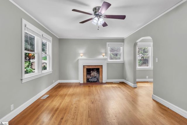 221 Mcmakin Drive, Greenville, SC 29617