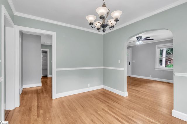 221 Mcmakin Drive, Greenville, SC 29617