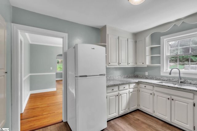 221 Mcmakin Drive, Greenville, SC 29617