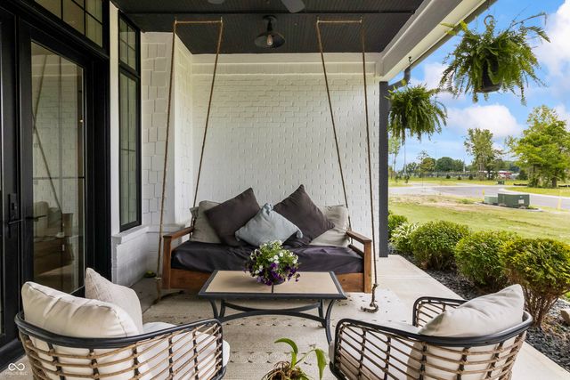 4808 Lakeview Drive, Greenwood, IN 46143