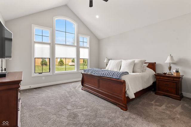 4808 Lakeview Drive, Greenwood, IN 46143