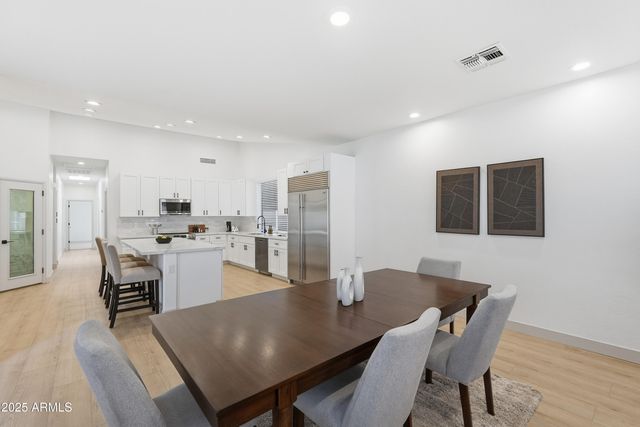 656 W JOHNSON Drive, Gilbert, AZ 85233