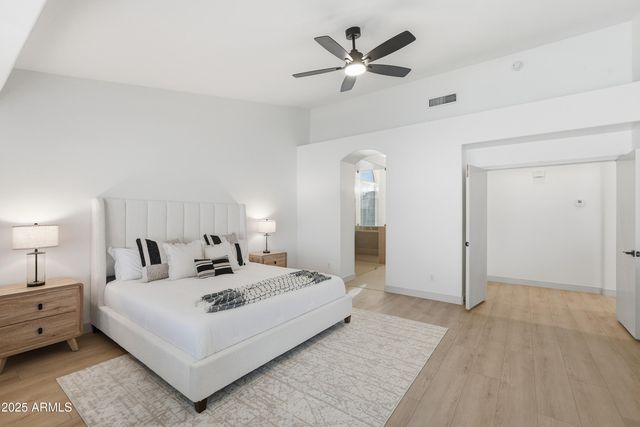 656 W JOHNSON Drive, Gilbert, AZ 85233