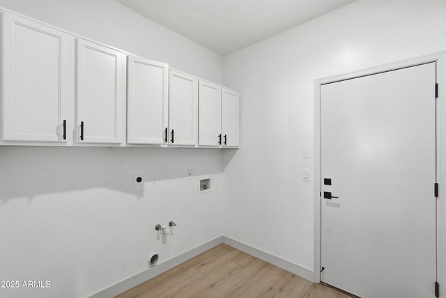 656 W JOHNSON Drive, Gilbert, AZ 85233