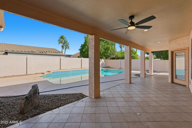 656 W JOHNSON Drive, Gilbert, AZ 85233