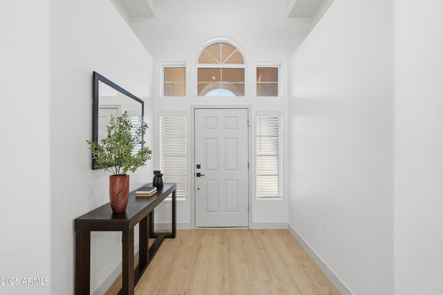 656 W JOHNSON Drive, Gilbert, AZ 85233