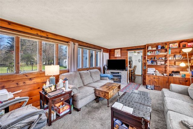 8031 Brichford Road, Mentor, OH 44060