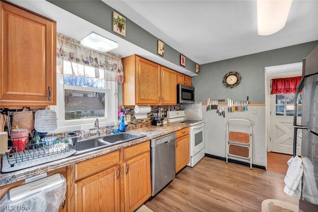 8031 Brichford Road, Mentor, OH 44060