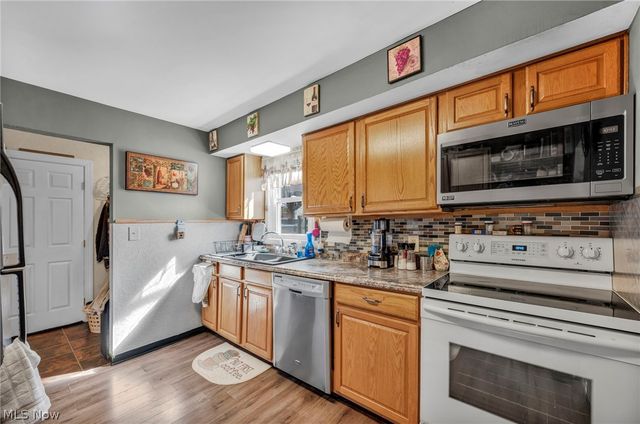 8031 Brichford Road, Mentor, OH 44060