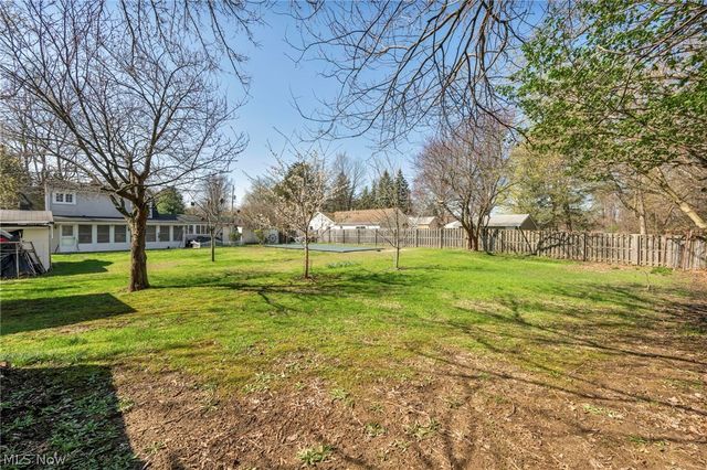 8031 Brichford Road, Mentor, OH 44060