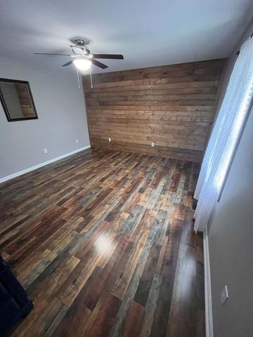 463 S 2nd Street, Danville, KY 40422