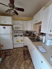 5181 W Oakland Park Blvd 204, Lauderdale Lakes, FL 33313