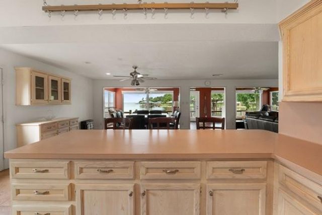 153 Lakeshore Drive, Onalaska, TX 77360