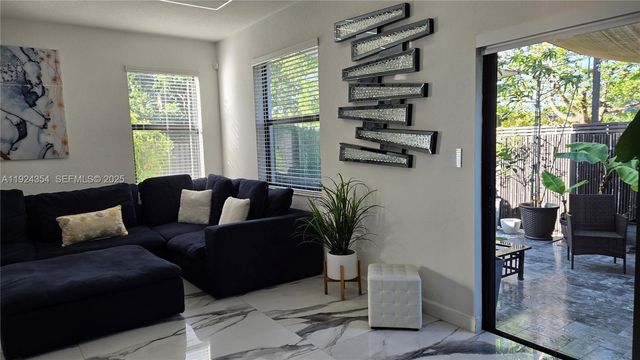 21380 NE 2nd Ct, Miami, FL 33179