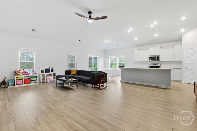 729 Blue Moon Crossing, Pooler, GA 31322